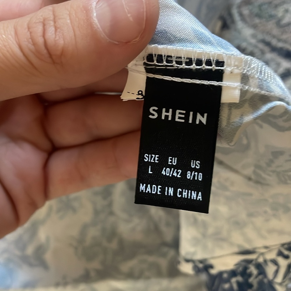SHEIN Floral Mini Dress - Picture 3 of 7